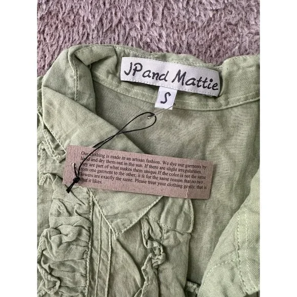 JP And Mattie Women’s Blanchard Ruffle Button Down Blouse Green Sz S New - Picture 8 of 13